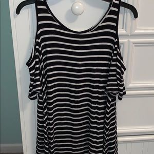 striped tank with over shoulder sleeves; size:M